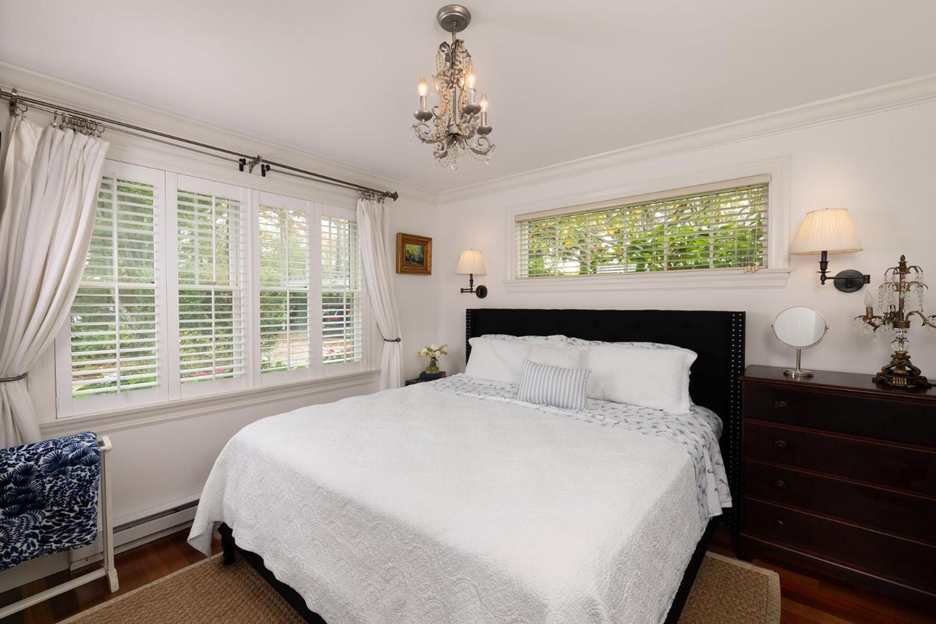 Harbor Knoll Bed And Breakfast Greenport Exterior photo