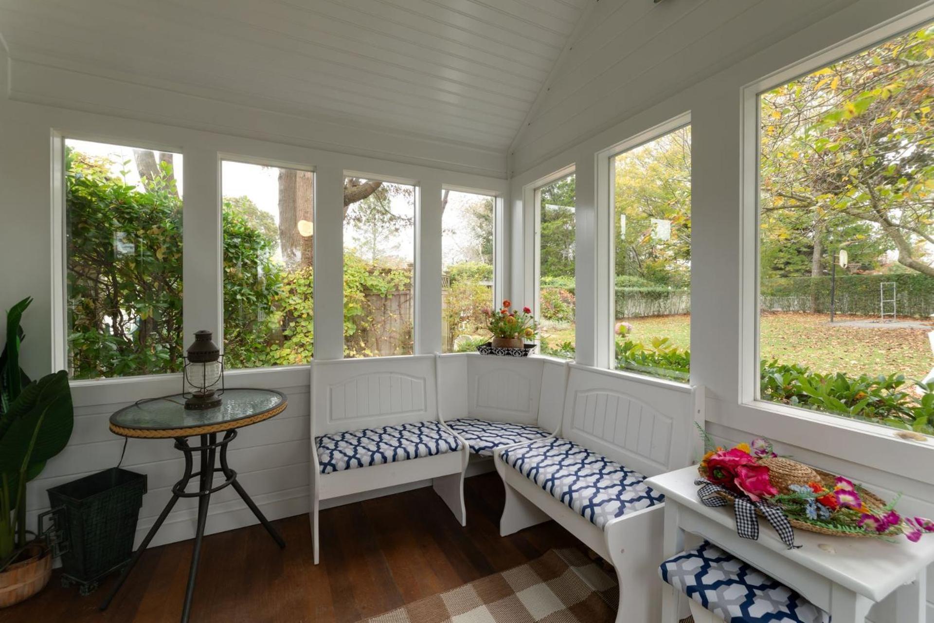Harbor Knoll Bed And Breakfast Greenport Exterior photo